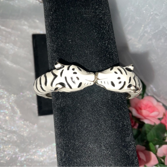 Bracelet, Wickedlotus White Tiger Bracelet, pre-owned - Picture 5 of 8